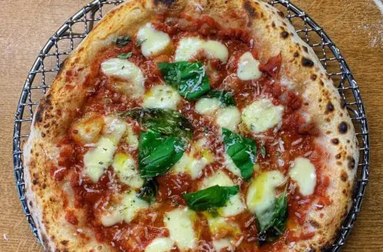 Pizza Margherita