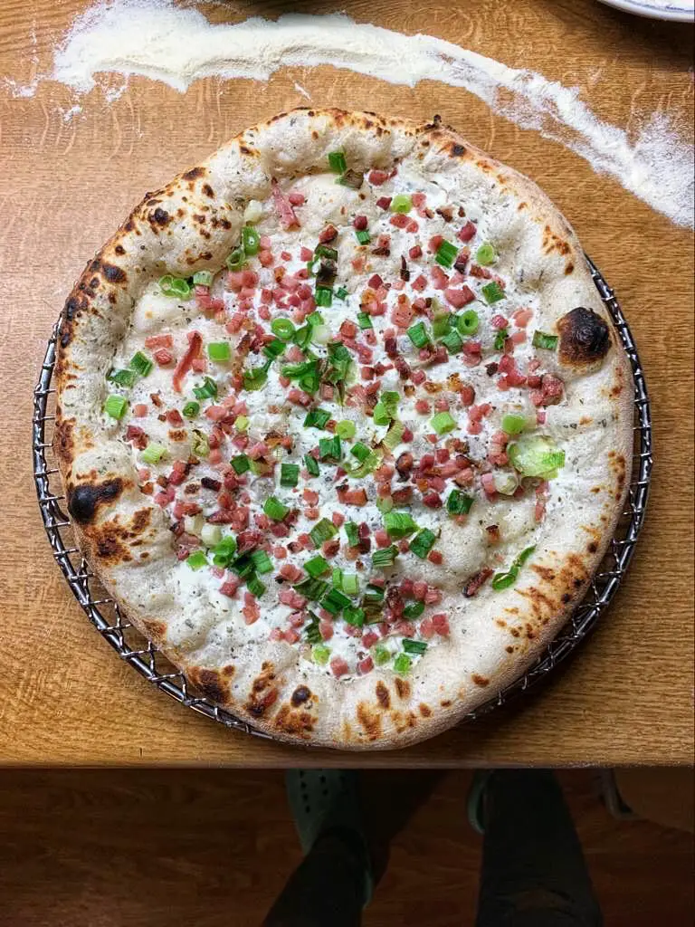 Pizza Flammkuchen Style