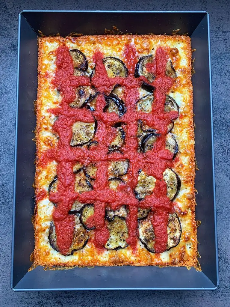 Detroit Style Pizza - nach dem Backen