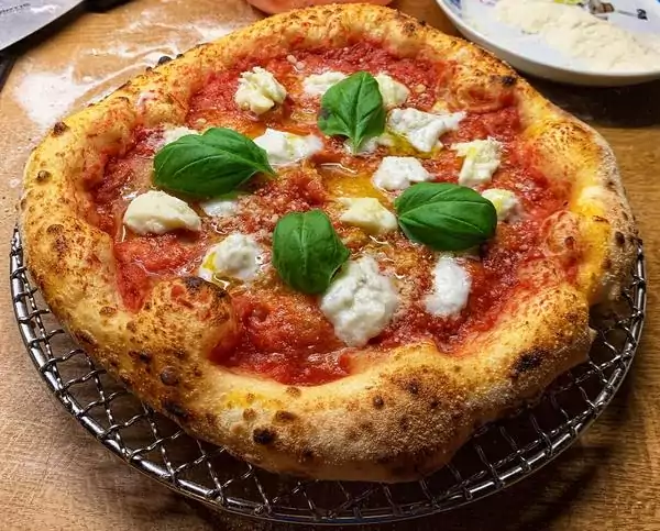 Pizza Margherita Kalorien