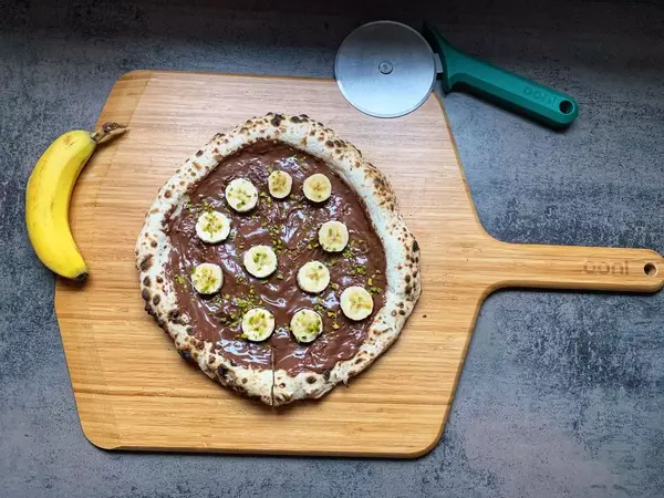 Choco Banana Pizza