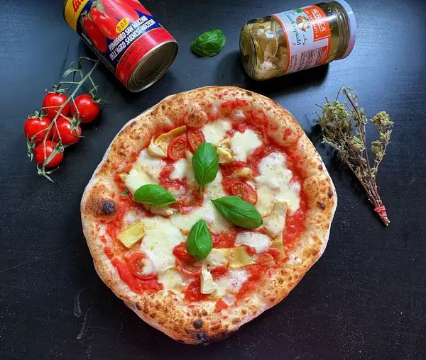 Neapolitanische Pizza Dallagiovanna Anna Uniqua Blu Beitragsbild