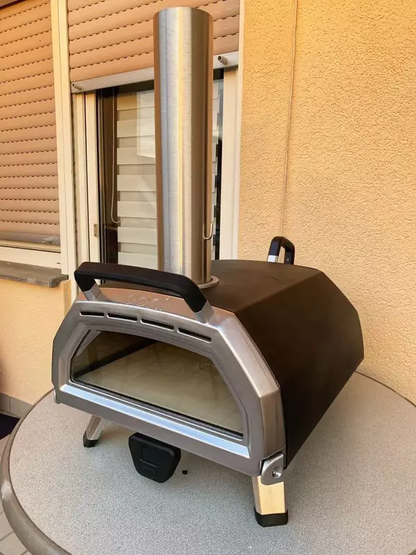 Ooni Karu 16 Pizza Oven Side