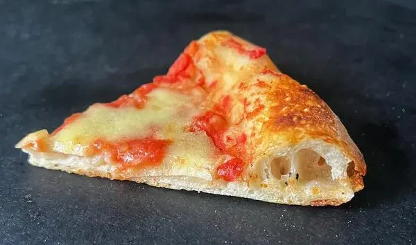 Neapolitanische Pizza Haushaltsofen Stueck